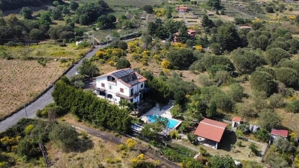 Bed and Breakfast Etna Petit Relais Nicolosi Exterior foto