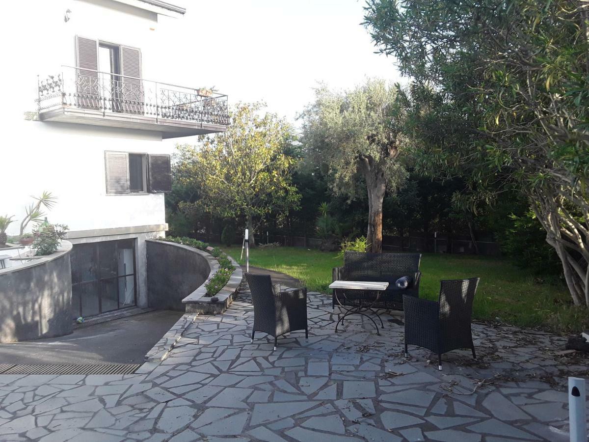 Bed and Breakfast Etna Petit Relais Nicolosi Exterior foto